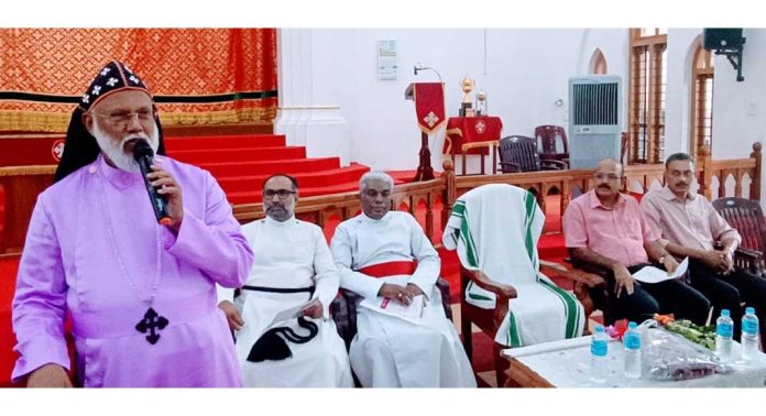 ആത്മീയവും ഭൗതികവുമായ പുരോഗതി ലക്ഷ്യമിട്ട് പ്രവർത്തിക്കുന്നതാണ് യഥാർത്ഥ ആത്മീയത ; തോമസ് മോർ തിമോത്തിയോസ് എപ്പിസ്കോപ്പ ആത്മീയവും ഭൗതികവുമായ പുരോഗതി ലക്ഷ്യമിട്ട് പ്രവർത്തിക്കുന്നതാണ് യഥാർത്ഥ ആത്മീയത ; തോമസ് മോർ തിമോത്തിയോസ് എപ്പിസ്കോപ്പ