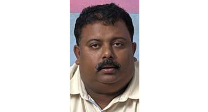 യു കെയിൽ ജോലി വാഗ്ദാനം ചെയ്ത തട്ടിപ്പ് ; ഇടുക്കി വണ്ടൻമേട് സ്വദേശിയെ അറസ്റ്റ് ചെയ്തു യു കെയിൽ ജോലി വാഗ്ദാനം ചെയ്ത തട്ടിപ്പ് ; ഇടുക്കി വണ്ടൻമേട് സ്വദേശിയെ അറസ്റ്റ് ചെയ്തു