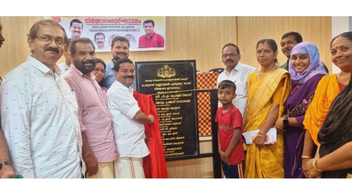 ഉന്നത നിലവാരത്തിൽ പുനരുദ്ധരിക്കുന്ന മടത്തുംമൂഴി – കണ്ണന്നുമൺ – പുതുക്കട റോഡിൻ്റെ നിർമ്മാണ ഉദ്ഘാടനം നടന്നു ഉന്നത നിലവാരത്തിൽ പുനരുദ്ധരിക്കുന്ന മടത്തുംമൂഴി – കണ്ണന്നുമൺ – പുതുക്കട റോഡിൻ്റെ നിർമ്മാണ ഉദ്ഘാടനം നടന്നു