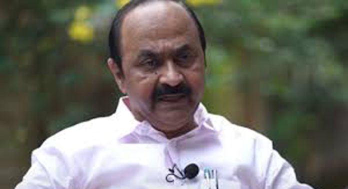 പിന്വാതിലിലൂടെ സജി ചെറിയാനെ മന്ത്രിയാക്കിയ മുഖ്യമന്ത്രിക്ക് കൂടിയുള്ള മറുപടിയാണ് ഹൈക്കോടതി വിധി ; വി ഡി സതീശന് പിന്വാതിലിലൂടെ സജി ചെറിയാനെ മന്ത്രിയാക്കിയ മുഖ്യമന്ത്രിക്ക് കൂടിയുള്ള മറുപടിയാണ് ഹൈക്കോടതി വിധി ; വി ഡി സതീശന്