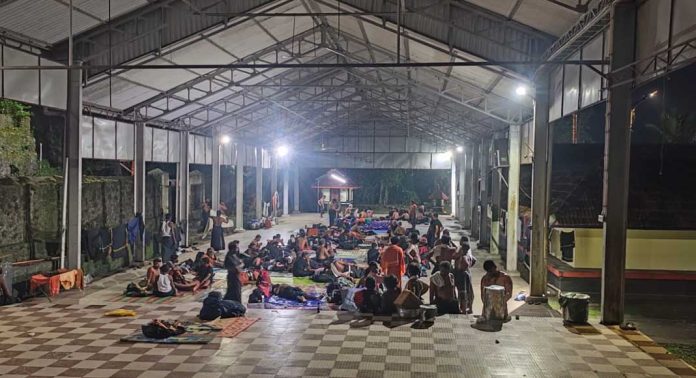 അയ്യപ്പഭക്തർക്ക് പ്രാഥമിക സൗകര്യം ഒരുക്കുന്നതിൽ റാന്നി പഞ്ചായത്ത് അവഗണന കാട്ടുന്നതായി ആരോപണം അയ്യപ്പഭക്തർക്ക് പ്രാഥമിക സൗകര്യം ഒരുക്കുന്നതിൽ റാന്നി പഞ്ചായത്ത് അവഗണന കാട്ടുന്നതായി ആരോപണം