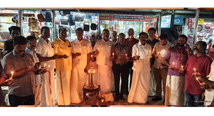പത്തനംതിട്ട കൊടുമൺ ശബരി എയർപോർട്ട് കമ്മിറ്റി കൊടുമൺ ജംഗ്ഷനിൽ ചിരാഗ് തെളിച്ചു പത്തനംതിട്ട കൊടുമൺ ശബരി എയർപോർട്ട് കമ്മിറ്റി കൊടുമൺ ജംഗ്ഷനിൽ ചിരാഗ് തെളിച്ചു