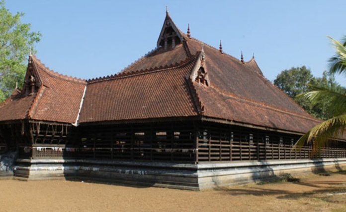 കലാമണ്ഡലത്തിലെ കൂട്ട പിരിച്ചുവിടൽ ; നടപടി റദ്ദാക്കുമെന്ന് വിസി കലാമണ്ഡലത്തിലെ കൂട്ട പിരിച്ചുവിടൽ ; നടപടി റദ്ദാക്കുമെന്ന് വിസി