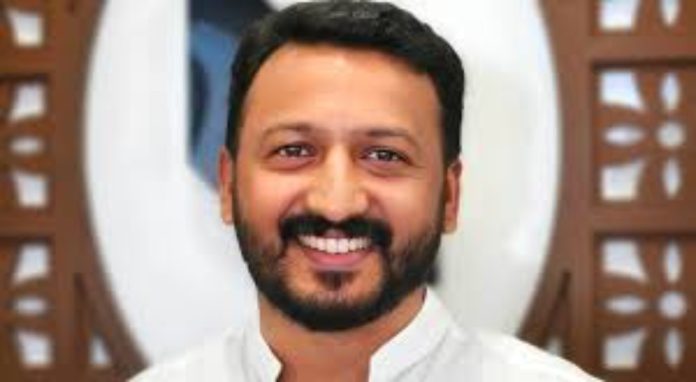 നെൽ കർഷകർക്ക് പ്രഥമ പരിഗണന ; മുഖ്യമന്ത്രിക്ക് ആദ്യ നിവേദനം നൽകി രാഹുൽ മാങ്കൂട്ടത്തിൽ എംഎൽഎ നെൽ കർഷകർക്ക് പ്രഥമ പരിഗണന ; മുഖ്യമന്ത്രിക്ക് ആദ്യ നിവേദനം നൽകി രാഹുൽ മാങ്കൂട്ടത്തിൽ എംഎൽഎ
