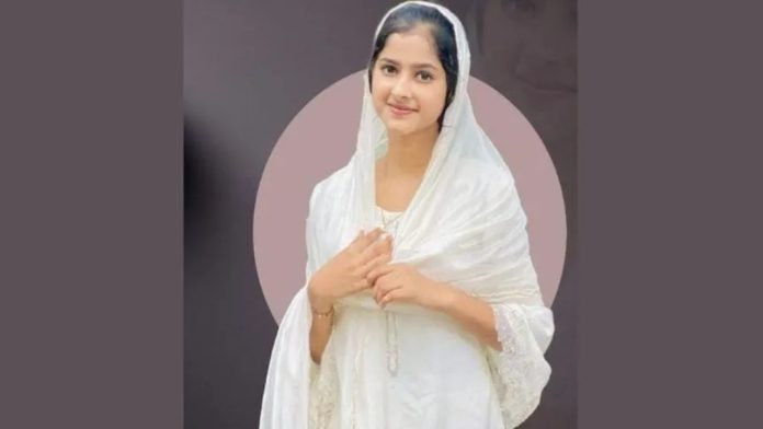 സ്കൂട്ടിയിൽ ക്രൈനിടിച്ച് നഴ്സിങ് വിദ്യാർത്ഥിനിക്ക് ദാരുണാന്ത്യം സ്കൂട്ടിയിൽ ക്രൈനിടിച്ച് നഴ്സിങ് വിദ്യാർത്ഥിനിക്ക് ദാരുണാന്ത്യം