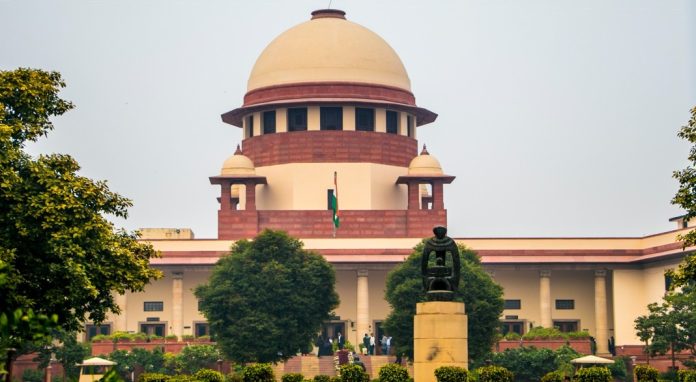 കുട്ടികൾ രക്ഷിതാക്കളുടെ സ്വകാര്യ സ്വത്തുക്കളല്ല ; മകളുടെ വിവാഹം അംഗീകരിക്കണമെന്ന് സുപ്രീംകോടതി കുട്ടികൾ രക്ഷിതാക്കളുടെ സ്വകാര്യ സ്വത്തുക്കളല്ല ; മകളുടെ വിവാഹം അംഗീകരിക്കണമെന്ന് സുപ്രീംകോടതി