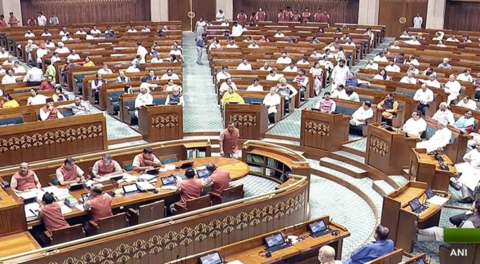 ഒരു രാജ്യം ഒറ്റ തെരഞ്ഞെടുപ്പ് ബില് ലോക്സഭയില് ; ശക്തമായ എതിര്പ്പുമായി പ്രതിപക്ഷം ഒരു രാജ്യം ഒറ്റ തെരഞ്ഞെടുപ്പ് ബില് ലോക്സഭയില് ; ശക്തമായ എതിര്പ്പുമായി പ്രതിപക്ഷം