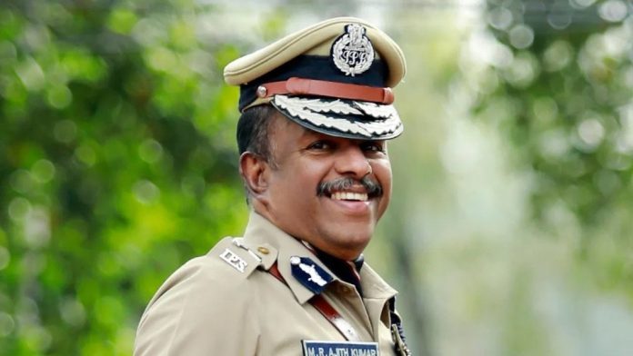 എം ആര് അജിത് കുമാറിന് ഡിജിപിയായി സ്ഥാനക്കയറ്റം ; സ്ക്രീനിങ് കമ്മിറ്റി ശുപാര്ശ മന്ത്രിസഭായോഗം അംഗീകരിച്ചു എം ആര് അജിത് കുമാറിന് ഡിജിപിയായി സ്ഥാനക്കയറ്റം ; സ്ക്രീനിങ് കമ്മിറ്റി ശുപാര്ശ മന്ത്രിസഭായോഗം അംഗീകരിച്ചു