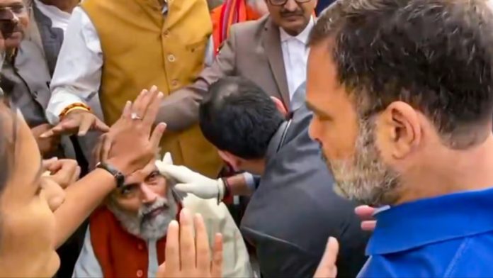 പാര്ലമെന്റ് വളപ്പിലുണ്ടായ സംഘര്ഷം ; രാഹുല് ഗാന്ധിക്കെതിരെ ബിജെപി പോലീസില് പരാതി നല്കി പാര്ലമെന്റ് വളപ്പിലുണ്ടായ സംഘര്ഷം ; രാഹുല് ഗാന്ധിക്കെതിരെ ബിജെപി പോലീസില് പരാതി നല്കി
