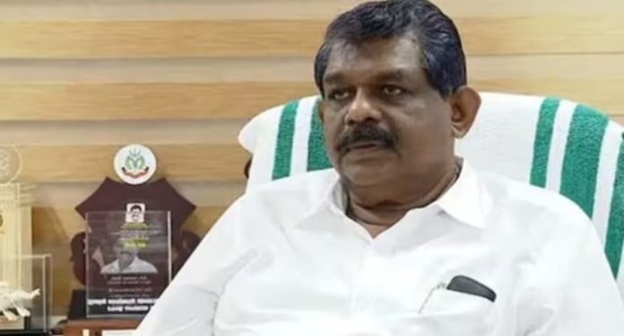 ആന്റണി രാജു ഉൾപ്പെട്ട തൊണ്ടിമുതൽ കേസ് : കോടതി ഇന്ന് വീണ്ടും പരിഗണിക്കും ആന്റണി രാജു ഉൾപ്പെട്ട തൊണ്ടിമുതൽ കേസ് : കോടതി ഇന്ന് വീണ്ടും പരിഗണിക്കും