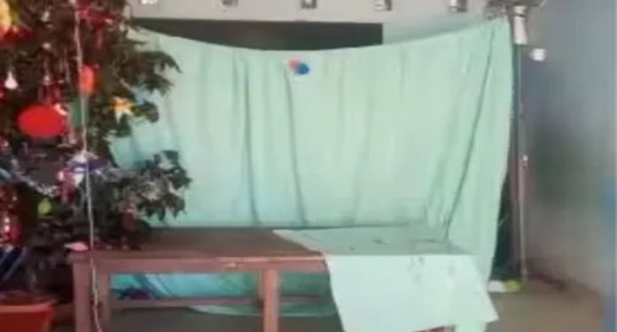 സ്കൂളിലെ പുൽക്കൂട് തകർക്കപ്പെട്ടു ; പോലീസിൽ പരാതി നൽകി സ്കൂളിലെ പുൽക്കൂട് തകർക്കപ്പെട്ടു ; പോലീസിൽ പരാതി നൽകി