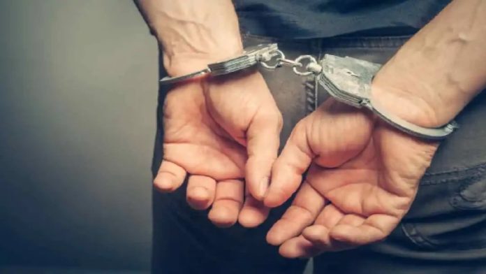 കൊല്ലൂര്വിള സഹകരണ ബാങ്ക് ക്രമക്കേട് : രണ്ടുപേർ അറസ്റ്റിൽ കൊല്ലൂര്വിള സഹകരണ ബാങ്ക് ക്രമക്കേട് : രണ്ടുപേർ അറസ്റ്റിൽ