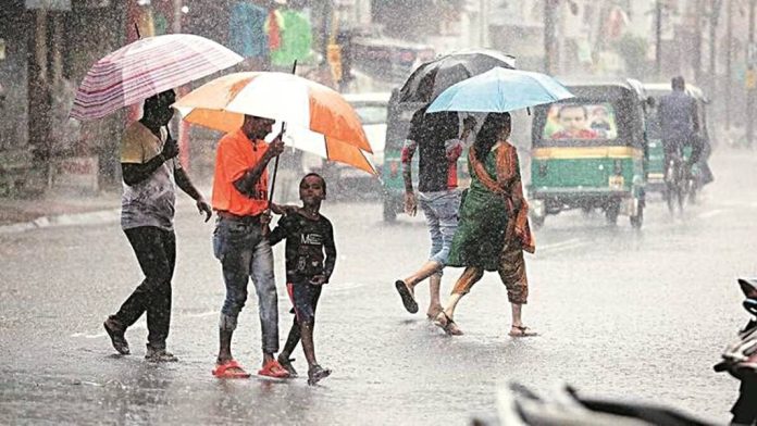 മഹാരാഷ്ട്രയിൽ കനത്ത മഴക്ക് സാധ്യത ; യെല്ലോ അലേർട്ട് പ്രഖ്യാപിച്ചു മഹാരാഷ്ട്രയിൽ കനത്ത മഴക്ക് സാധ്യത ; യെല്ലോ അലേർട്ട് പ്രഖ്യാപിച്ചു