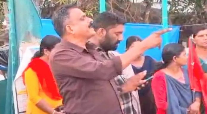 കൊലവിളി പ്രസംഗം ; സി.പി.എം തിക്കോടി ലോക്കൽ കമ്മിറ്റി സെക്രട്ടറി അറസ്റ്റിൽ കൊലവിളി പ്രസംഗം ; സി.പി.എം തിക്കോടി ലോക്കൽ കമ്മിറ്റി സെക്രട്ടറി അറസ്റ്റിൽ