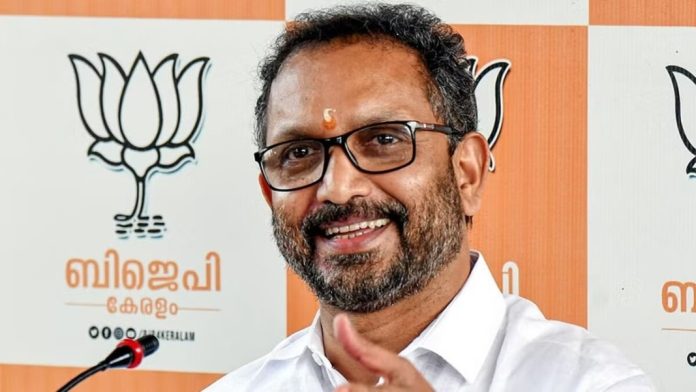 മുഖ്യമന്ത്രി ശ്രീനാരായണ ധര്മ്മത്തെ അധിക്ഷേപിച്ചു : കെ.സുരേന്ദ്രന് മുഖ്യമന്ത്രി ശ്രീനാരായണ ധര്മ്മത്തെ അധിക്ഷേപിച്ചു : കെ.സുരേന്ദ്രന്