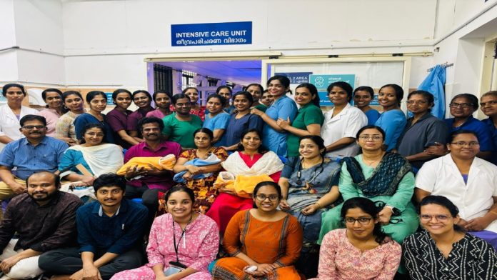 18 വര്ഷത്തെ സ്വപ്ന സാഫല്യം: മൂന്ന് പൊന്നോമനകളുമായി തൃശ്ശൂരില് നിന്ന് തിരുപ്പൂരിലേക്ക് മടക്കം ; നഷ്ടപ്പെടുമെന്ന് കരുതിയ പൊന്നോമനകളെ തിരികെ നല്കി തൃശൂര് മെഡിക്കല് കോളേജ് 18 വര്ഷത്തെ സ്വപ്ന സാഫല്യം: മൂന്ന് പൊന്നോമനകളുമായി തൃശ്ശൂരില് നിന്ന് തിരുപ്പൂരിലേക്ക് മടക്കം ; നഷ്ടപ്പെടുമെന്ന് കരുതിയ പൊന്നോമനകളെ തിരികെ നല്കി തൃശൂര് മെഡിക്കല് കോളേജ്