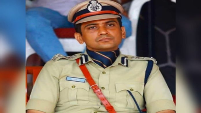പോലീസ് തലപ്പത്ത് അഴിച്ചു പണി ; സ്പര്ജന് കുമാര് ഇന്റലിജന്സ് ഐജി പോലീസ് തലപ്പത്ത് അഴിച്ചു പണി ; സ്പര്ജന് കുമാര് ഇന്റലിജന്സ് ഐജി