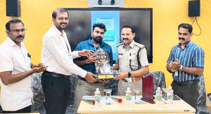 ആറന്മുള എൻജിനീയറിങ് കോളേജിൽ സൈബർ സുരക്ഷ ബോധവൽക്കരണ പരിപാടി നടന്നു ആറന്മുള എൻജിനീയറിങ് കോളേജിൽ സൈബർ സുരക്ഷ ബോധവൽക്കരണ പരിപാടി നടന്നു