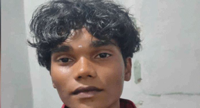 പ്രായപൂർത്തിയാകാത്ത പെൺകുട്ടിയെ കൂട്ടബലാത്സംഗം ചെയ്ത കേസിൽ ശിക്ഷ ലഭിച്ച് ജയിലിൽ കഴിയുന്ന യുവാവിനെ മറ്റൊരു ബലാത്സംഗ കേസിൽ ജീവപര്യന്തം തടവ് പ്രായപൂർത്തിയാകാത്ത പെൺകുട്ടിയെ കൂട്ടബലാത്സംഗം ചെയ്ത കേസിൽ ശിക്ഷ ലഭിച്ച് ജയിലിൽ കഴിയുന്ന യുവാവിനെ മറ്റൊരു ബലാത്സംഗ കേസിൽ ജീവപര്യന്തം തടവ്