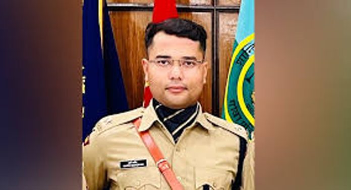 എഎസ്പിയായി ചാർജെടുക്കാൻ പോകുന്നതിനിടെ വാഹനാപകടത്തിൽ യുവ ഐപിഎസ് ഓഫീസർക്ക് ദാരുണാന്ത്യം എഎസ്പിയായി ചാർജെടുക്കാൻ പോകുന്നതിനിടെ വാഹനാപകടത്തിൽ യുവ ഐപിഎസ് ഓഫീസർക്ക് ദാരുണാന്ത്യം