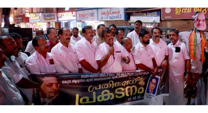 ഡോ. അംബേദ്കർ രാജ്യത്തിന്റെ മഹാനായ പുത്രൻ ; എ. സുരേഷ് കുമാർ ഡോ. അംബേദ്കർ രാജ്യത്തിന്റെ മഹാനായ പുത്രൻ ; എ. സുരേഷ് കുമാർ