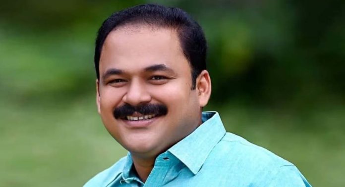 സ്ത്രീധന പീഡന പരാതി നിഷേധിച്ച് മുൻ സിപിഎം നേതാവ് ബിപിൻ സി ബാബു സ്ത്രീധന പീഡന പരാതി നിഷേധിച്ച് മുൻ സിപിഎം നേതാവ് ബിപിൻ സി ബാബു
