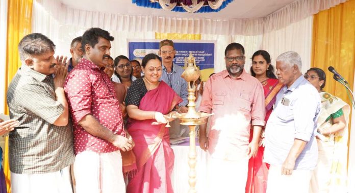 ആദ്യ ഇന്ന്റഗ്രേറ്റഡ് ആയുഷ് ആശുപത്രി ഉടന് അടൂരില് : മന്ത്രി വീണാ ജോര്ജ് ആദ്യ ഇന്ന്റഗ്രേറ്റഡ് ആയുഷ് ആശുപത്രി ഉടന് അടൂരില് : മന്ത്രി വീണാ ജോര്ജ്
