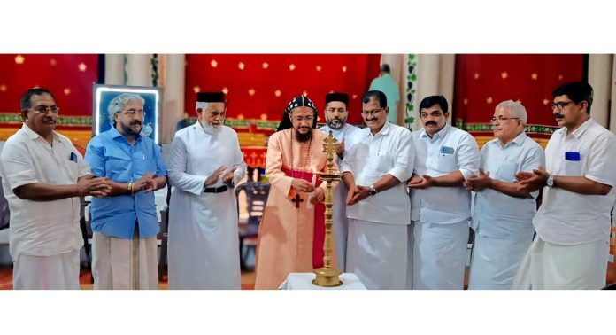 ആഘോഷങ്ങൾ സമൂഹത്തിൽ സ്നേഹത്തിൻ്റെ സംസ്ക്കാരം വളർത്തുവാൻ ഉപകരിക്കണം – ഗീവർഗീസ് മാർ അപ്രേം മെത്രാപ്പോലീത്താ ആഘോഷങ്ങൾ സമൂഹത്തിൽ സ്നേഹത്തിൻ്റെ സംസ്ക്കാരം വളർത്തുവാൻ ഉപകരിക്കണം – ഗീവർഗീസ് മാർ അപ്രേം മെത്രാപ്പോലീത്താ