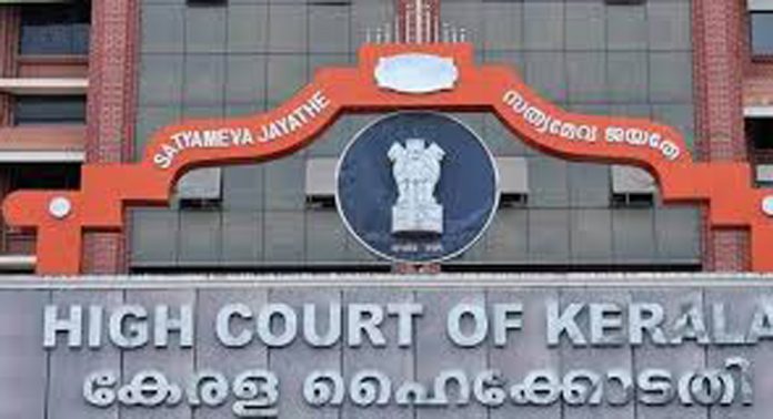 വർദ്ധിച്ചു വരുന്ന വാഹനാപകടം ; രൂക്ഷ വിമർശനവുമായി ഹൈക്കോടതി വർദ്ധിച്ചു വരുന്ന വാഹനാപകടം ; രൂക്ഷ വിമർശനവുമായി ഹൈക്കോടതി