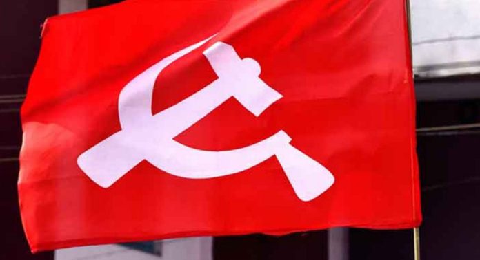 അഡ്മിഷൻ വാഗ്ദാനം ചെയ്ത് പണം തട്ടി ; സിപിഎം നേതാവിനെ പാർട്ടിയിൽ നിന്ന് സസ്പെൻഡ് ചെയ്തു അഡ്മിഷൻ വാഗ്ദാനം ചെയ്ത് പണം തട്ടി ; സിപിഎം നേതാവിനെ പാർട്ടിയിൽ നിന്ന് സസ്പെൻഡ് ചെയ്തു