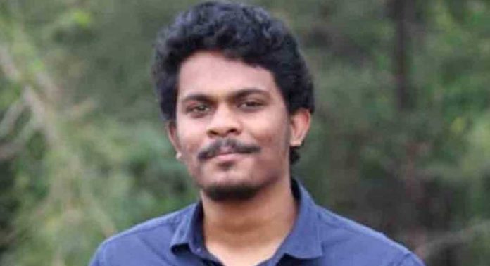 ധീരജ് രാജേന്ദ്രനെ കുത്തിക്കൊലപ്പെടുത്തിയ കേസിൽ പുതിയ സ്പെഷ്യൽ പ്രോസിക്യൂട്ടർ ചാർജ് എടുത്തു ധീരജ് രാജേന്ദ്രനെ കുത്തിക്കൊലപ്പെടുത്തിയ കേസിൽ പുതിയ സ്പെഷ്യൽ പ്രോസിക്യൂട്ടർ ചാർജ് എടുത്തു