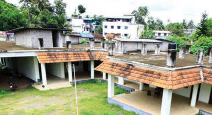 ജില്ലാ ജയിൽ നിര്മ്മാണം ; സാധാരണ മാലിന്യപ്ളാന്റ് എന്നത് മാറ്റി മാലിന്യസംസ്കരണ പ്ളാന്റ് സ്ഥാപിക്കും ജില്ലാ ജയിൽ നിര്മ്മാണം ; സാധാരണ മാലിന്യപ്ളാന്റ് എന്നത് മാറ്റി മാലിന്യസംസ്കരണ പ്ളാന്റ് സ്ഥാപിക്കും