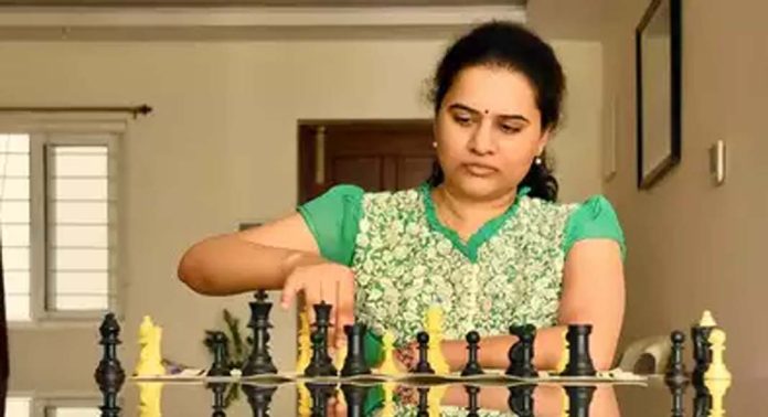 ലോക വനിത റാപ്പിഡ് ചെസ് ചാമ്പ്യനായി കൊനേരു ഹംപി ലോക വനിത റാപ്പിഡ് ചെസ് ചാമ്പ്യനായി കൊനേരു ഹംപി