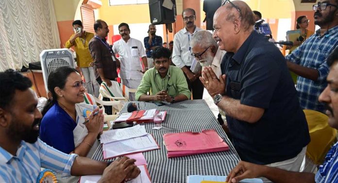 കമ്പ്യൂട്ടറിന് പിഴവാകാം, നീതിക്ക് തടസമാകരുതെന്ന്മാത്രം തടസംനീക്കി മന്ത്രി വീണാ ജോര്ജ് കമ്പ്യൂട്ടറിന് പിഴവാകാം, നീതിക്ക് തടസമാകരുതെന്ന്മാത്രം തടസംനീക്കി മന്ത്രി വീണാ ജോര്ജ്