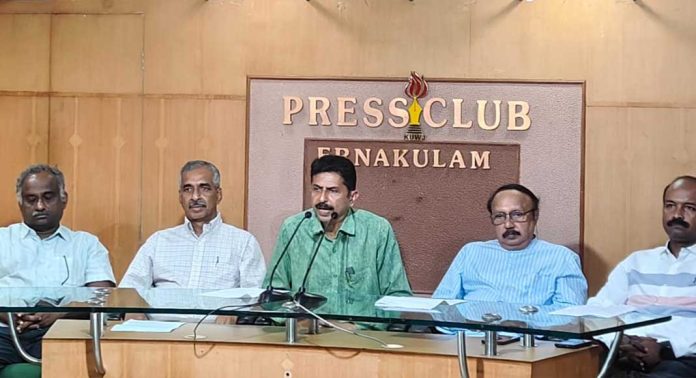ഇന്ത്യ അന്താരാഷ്ട്ര വ്യാവസായിക എക്സ്പോ : ആഗോള വ്യവസായ രംഗത്തെ പുതുമകളും വളർച്ചാ സാധ്യതകളും കേരളത്തിലേക്ക് ആകർഷിക്കും ഇന്ത്യ അന്താരാഷ്ട്ര വ്യാവസായിക എക്സ്പോ : ആഗോള വ്യവസായ രംഗത്തെ പുതുമകളും വളർച്ചാ സാധ്യതകളും കേരളത്തിലേക്ക് ആകർഷിക്കും