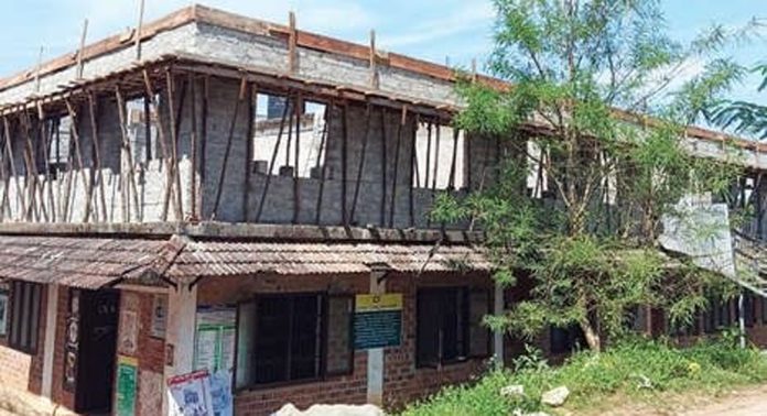 പുറമറ്റം ഗ്രാമപ്പഞ്ചായത്ത് ഓഫീസ് കെട്ടിടം നവീകരിക്കുന്നു പുറമറ്റം ഗ്രാമപ്പഞ്ചായത്ത് ഓഫീസ് കെട്ടിടം നവീകരിക്കുന്നു
