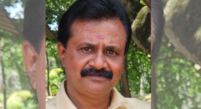 റാന്നിയിൽ ഇരുചക്ര വാഹനം പാലത്തിൻ്റ കൈവരിയിലിടിച്ച് യാത്രികൻ മരിച്ചു റാന്നിയിൽ ഇരുചക്ര വാഹനം പാലത്തിൻ്റ കൈവരിയിലിടിച്ച് യാത്രികൻ മരിച്ചു