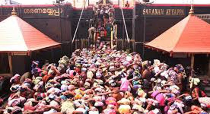 മണ്ഡലകാലം ആരംഭിച്ച് 30 ദിവസം ; മുൻവർഷത്തേക്കാൾ കൂടുതലായി ശബരിമലയില് എത്തിയത് 4 ലക്ഷം തീർഥാടകർ മണ്ഡലകാലം ആരംഭിച്ച് 30 ദിവസം ; മുൻവർഷത്തേക്കാൾ കൂടുതലായി ശബരിമലയില് എത്തിയത് 4 ലക്ഷം തീർഥാടകർ