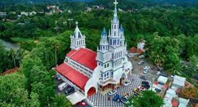 റാന്നി സെൻ്റ് തോമസ് വലിയപള്ളിയുടെ പെരുന്നാൾ കൊടിയേറ്റ് നടത്തി റാന്നി സെൻ്റ് തോമസ് വലിയപള്ളിയുടെ പെരുന്നാൾ കൊടിയേറ്റ് നടത്തി