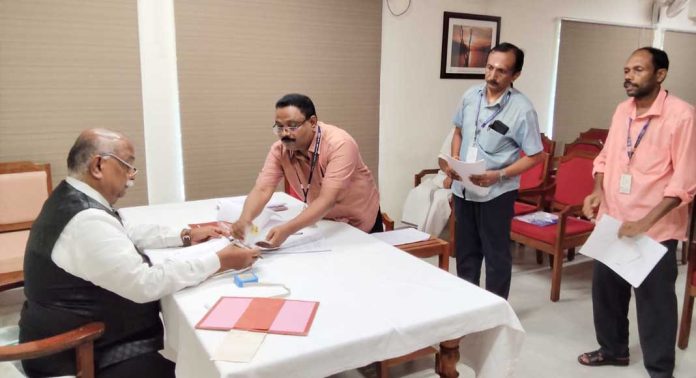 ന്യൂനപക്ഷ കമ്മീഷന് സിറ്റിംഗ് ന്യൂനപക്ഷ കമ്മീഷന് സിറ്റിംഗ്