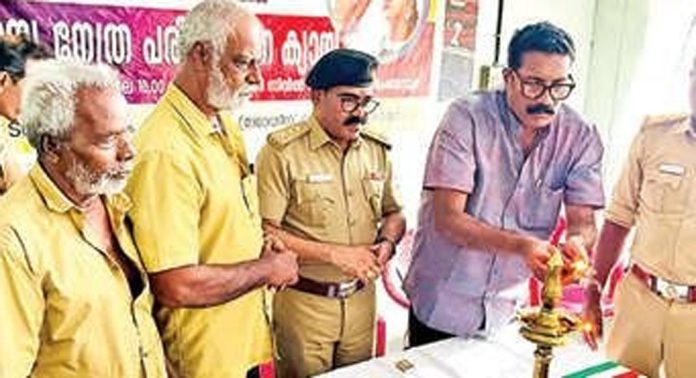 മോട്ടോർ വാഹനവകുപ്പ് ഡ്രൈവർമാർക്കായി സൗജന്യ നേത്രപരിശോധനാ ക്യാമ്പ് നടത്തി മോട്ടോർ വാഹനവകുപ്പ് ഡ്രൈവർമാർക്കായി സൗജന്യ നേത്രപരിശോധനാ ക്യാമ്പ് നടത്തി