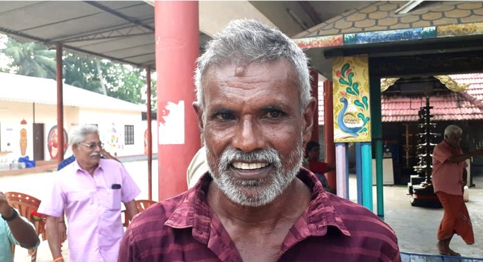 നെടുംമ്പ്രം പുത്തൻകാവ് ദേവി ക്ഷേത്രത്തിൽ കവർച്ച നടത്തിയ കുപ്രസിദ്ധ മോഷ്ടാവ് തലവടി വാവച്ചൻ അറസ്റ്റിൽ നെടുംമ്പ്രം പുത്തൻകാവ് ദേവി ക്ഷേത്രത്തിൽ കവർച്ച നടത്തിയ കുപ്രസിദ്ധ മോഷ്ടാവ് തലവടി വാവച്ചൻ അറസ്റ്റിൽ