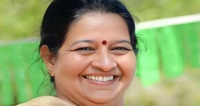 ഉമാ തോമസ് എംഎല്എയുടെ ആരോഗ്യസ്ഥിതി ഡോ. ജയകുമാറിന്റെ നേതൃത്വത്തിലുള്ള മെഡിക്കല് സംഘം വിലയിരുത്തി ഉമാ തോമസ് എംഎല്എയുടെ ആരോഗ്യസ്ഥിതി ഡോ. ജയകുമാറിന്റെ നേതൃത്വത്തിലുള്ള മെഡിക്കല് സംഘം വിലയിരുത്തി