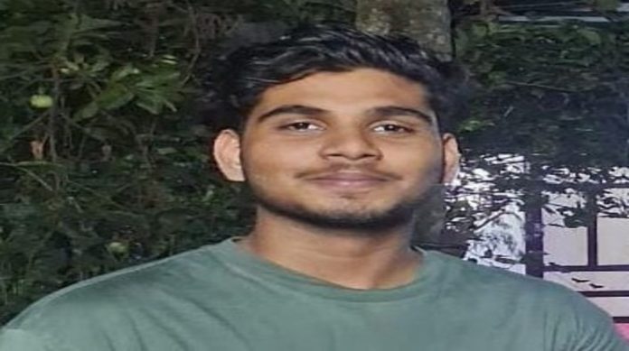 മറുനാട്ടില് നിന്നും മാതൃകയായി ഒരു അവയവദാനം ; എട്ട് പേര്ക്ക് പുതുജീവനേകി മലയാളി വിദ്യാര്ത്ഥി യാത്രയായി മറുനാട്ടില് നിന്നും മാതൃകയായി ഒരു അവയവദാനം ; എട്ട് പേര്ക്ക് പുതുജീവനേകി മലയാളി വിദ്യാര്ത്ഥി യാത്രയായി