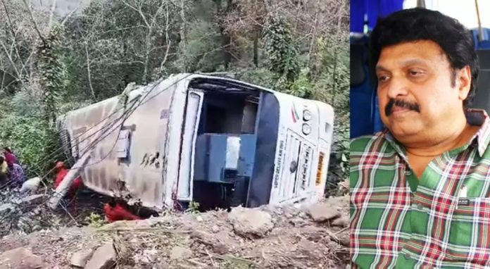 പുല്ലുപാറ അപകടം : മരിച്ചവരുടെ കുടുംബങ്ങൾക്ക് അഞ്ച് ലക്ഷം നൽകുമെന്ന് ഗതാഗത മന്ത്രി പുല്ലുപാറ അപകടം : മരിച്ചവരുടെ കുടുംബങ്ങൾക്ക് അഞ്ച് ലക്ഷം നൽകുമെന്ന് ഗതാഗത മന്ത്രി