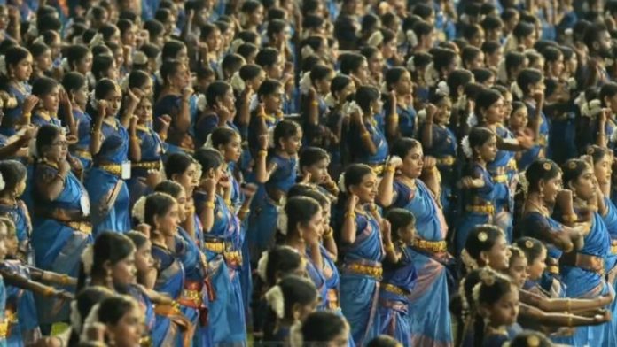 കലൂര് സ്റ്റേഡിയത്തിലെ നൃത്തപരിപാടി ; സംഘാടക സ്ഥാപനങ്ങളില് ജിഎസ്ടി റെയ്ഡ് കലൂര് സ്റ്റേഡിയത്തിലെ നൃത്തപരിപാടി ; സംഘാടക സ്ഥാപനങ്ങളില് ജിഎസ്ടി റെയ്ഡ്