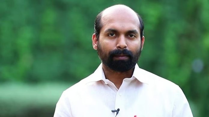 കേരള ഹൗസ് ആക്രമണം ; വി ശിവദാസന് എംപി ഉള്പ്പെടെ 10 പേരെ കോടതി വെറുതെവിട്ടു കേരള ഹൗസ് ആക്രമണം ; വി ശിവദാസന് എംപി ഉള്പ്പെടെ 10 പേരെ കോടതി വെറുതെവിട്ടു