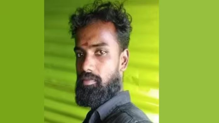 പാടശേഖരത്തിന്റെ മോട്ടോർ ഷെഡ്ഡിൽ യുവാവ് തൂങ്ങി മരിച്ച നിലയിൽ പാടശേഖരത്തിന്റെ മോട്ടോർ ഷെഡ്ഡിൽ യുവാവ് തൂങ്ങി മരിച്ച നിലയിൽ