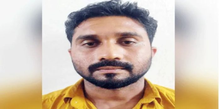 കാറിൽനിന്ന് എം.ഡി.എം.എ കണ്ടെത്തിയ സംഭവത്തിൽ പ്രതി അറസ്റ്റിൽ കാറിൽനിന്ന് എം.ഡി.എം.എ കണ്ടെത്തിയ സംഭവത്തിൽ പ്രതി അറസ്റ്റിൽ