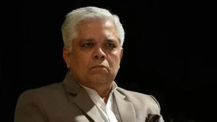 ജസ്റ്റിസ് ദേവന് രാമചന്ദ്രനെതിരെ സൈബര് ആക്രമണം ; ഫെയ്സ്ബുക്ക് അക്കൗണ്ട് മരവിപ്പിച്ച് പോലീസ് ജസ്റ്റിസ് ദേവന് രാമചന്ദ്രനെതിരെ സൈബര് ആക്രമണം ; ഫെയ്സ്ബുക്ക് അക്കൗണ്ട് മരവിപ്പിച്ച് പോലീസ്